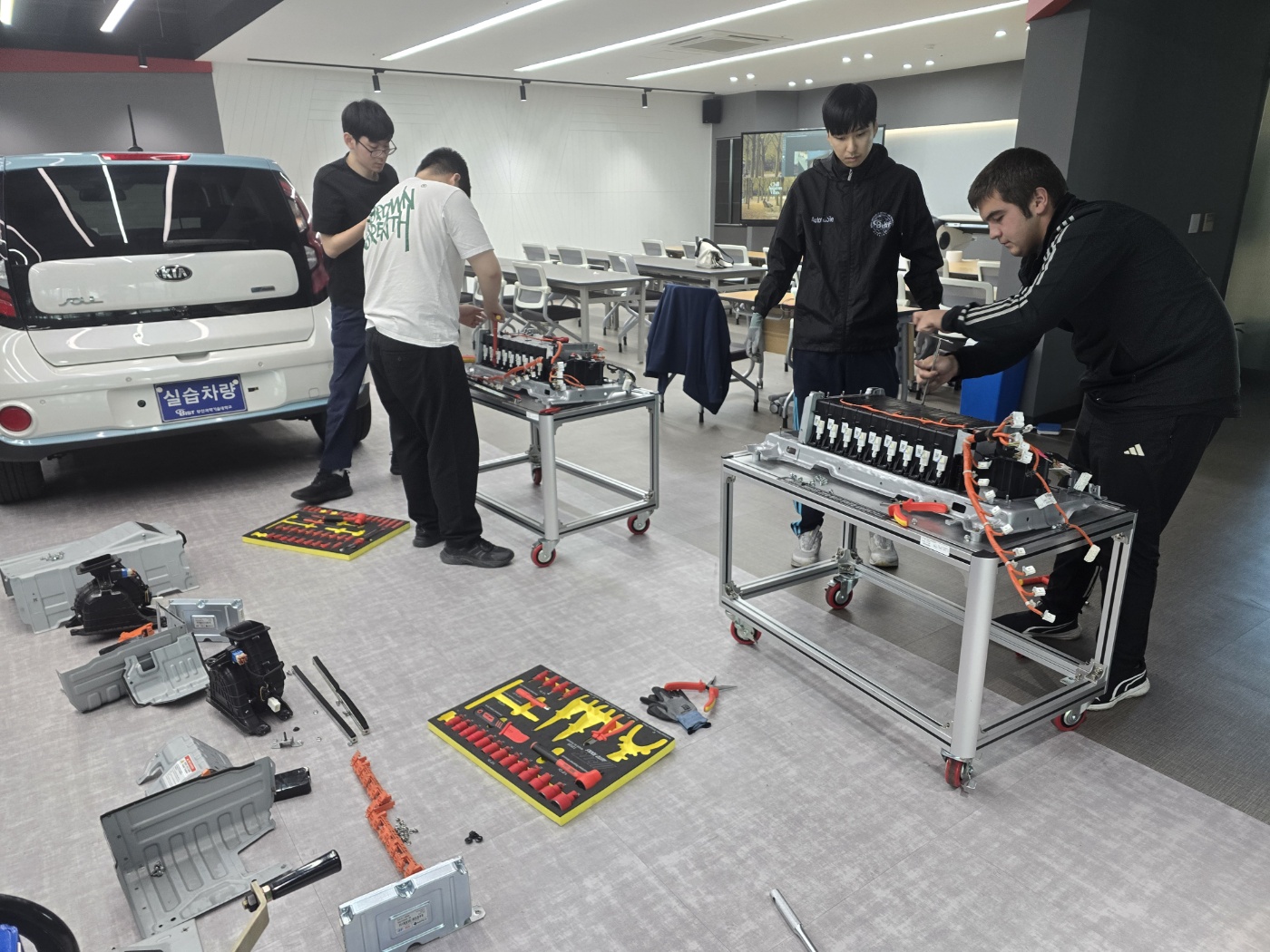 xEV 진단 및 정비_고전압 배터리 분해 및 조립